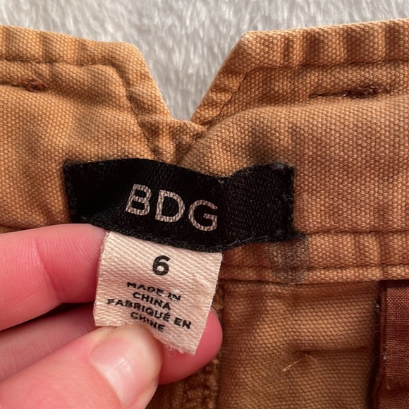 BDG Cropped Wide-Leg Belted Pants- size 6 - Picture 4 of 6